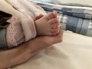赤ちゃんの足の指